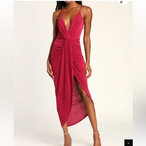 Lulus Dreamy Date Berry Surplice Midi Dress in extra small in magenta.